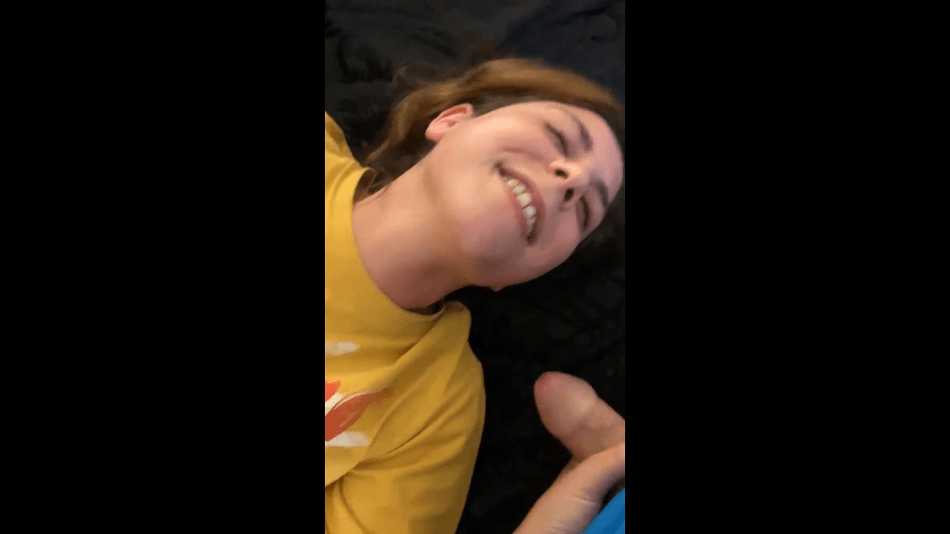 Boyfriend bring home a friend to fuck his wife together and they had a great threesome