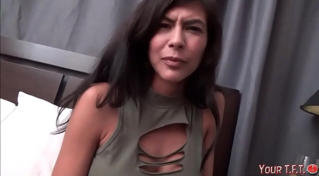 A guy discover his sexy mom on the bathroom and help her to get her clothes and thinking at that in the second night they fucked together