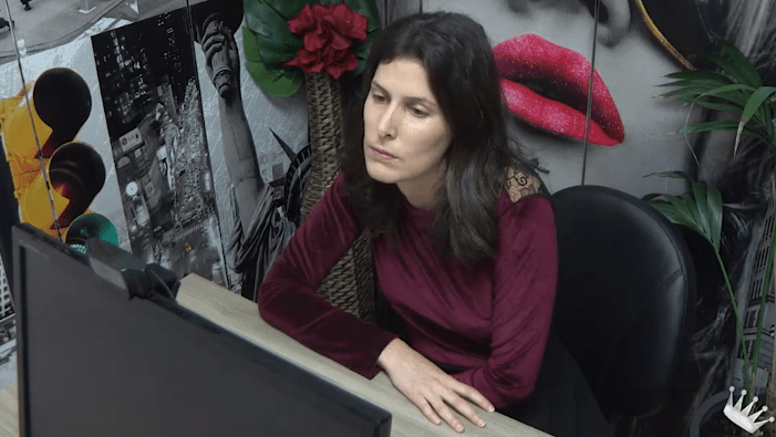 Amateur spanish girl, wanna ask informations about bachelorette party, and was seducced by our black guy and finally was fucked by his big black cook